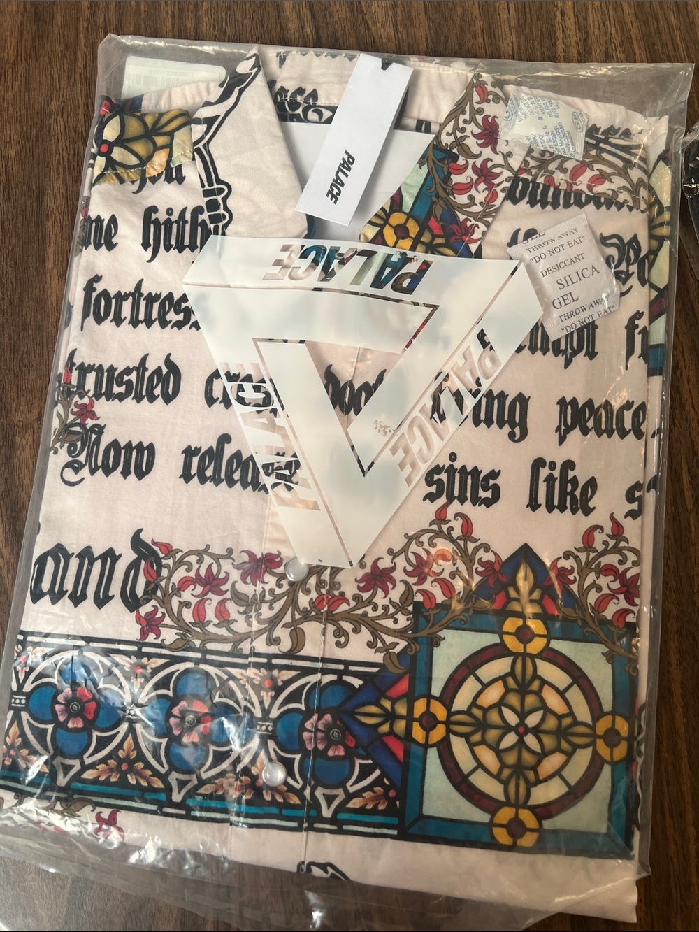 PALACE medieval long sleeve shirt Size XL